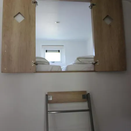 De Bijsselse Enk, Noors 3 * Нюнспет